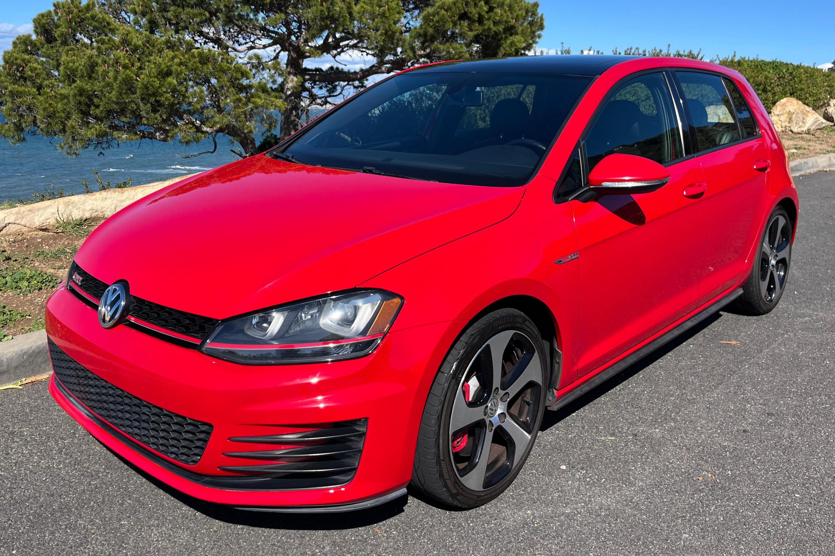 2016 Volkswagen Mk7 GTI sold for $15,000