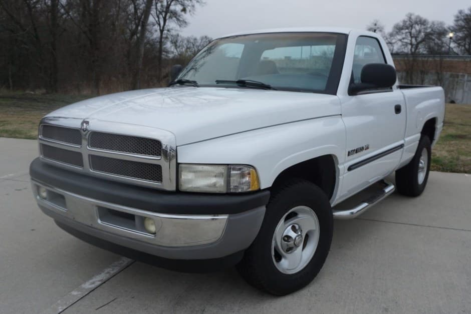 2001 Dodge Ram 1500 (1994-2001) sold for $6,200