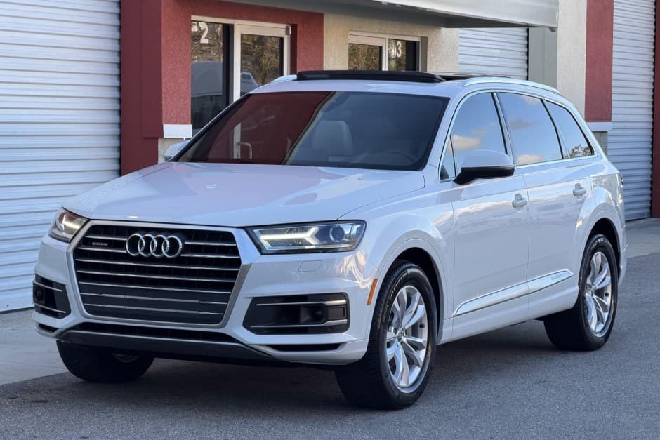 2018 Audi Q7 sold for $15,000