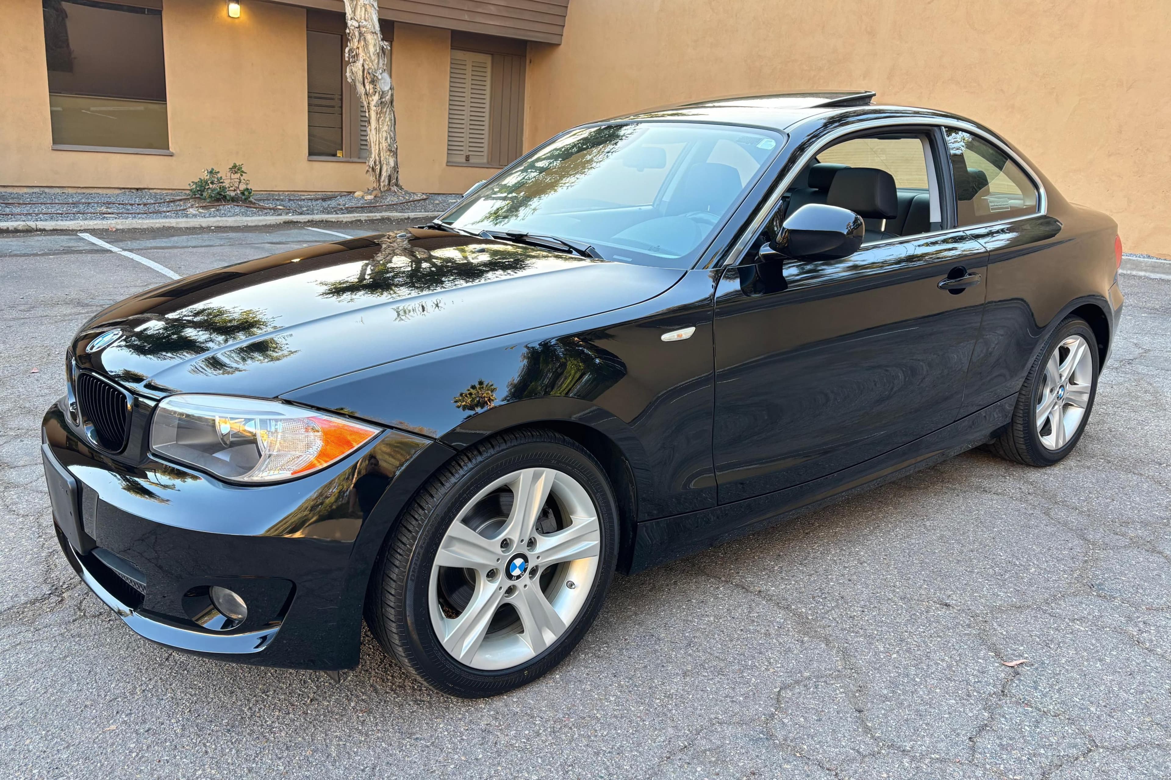 2013 BMW 1 Series sold for $11,600