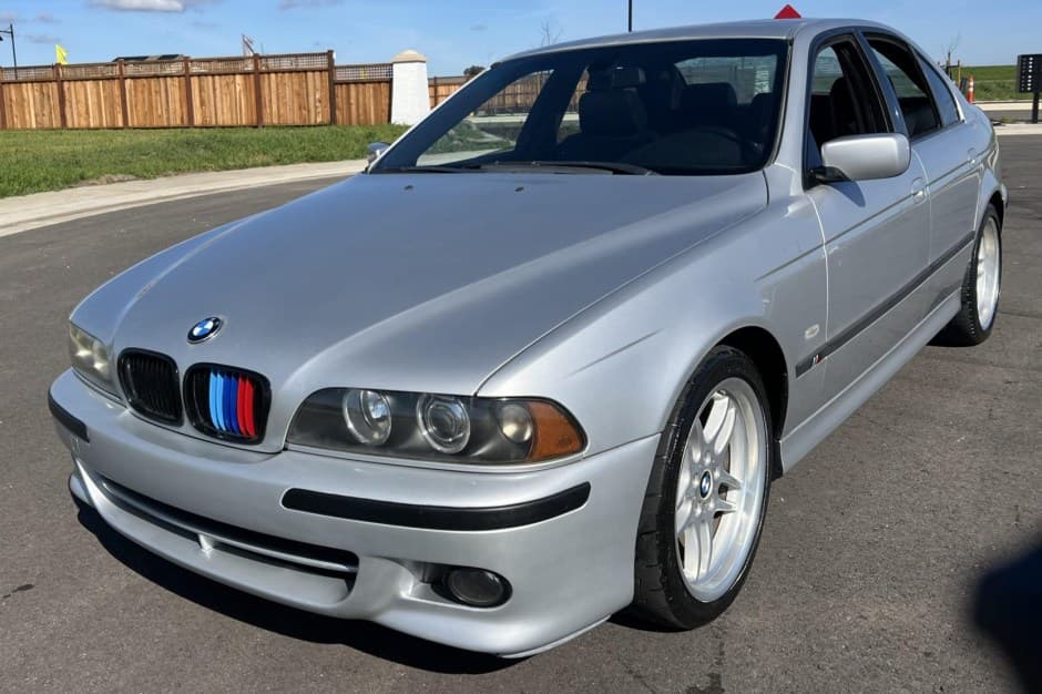 2003 BMW E39 5-Series sold for $7,400