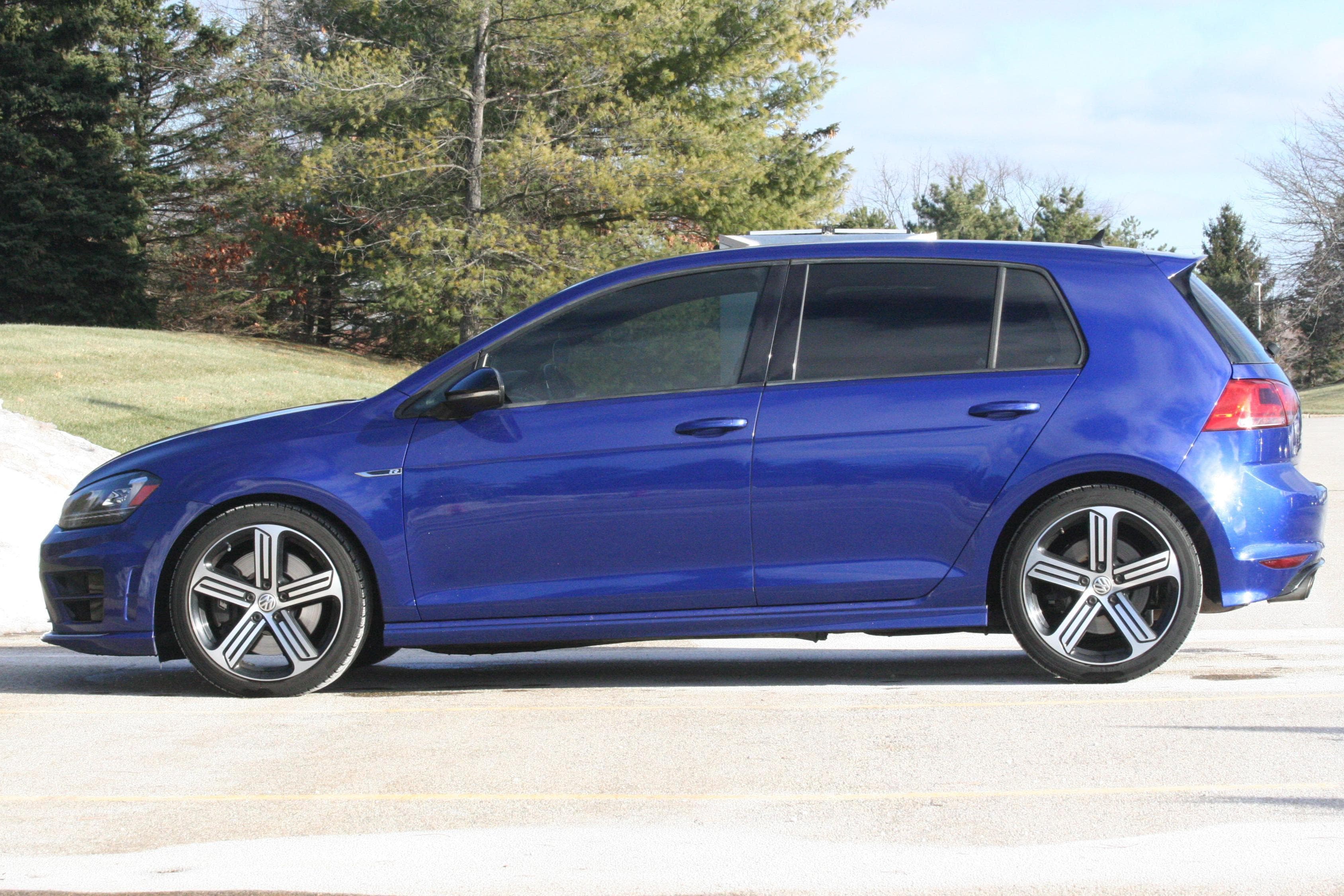 2016 Volkswagen Golf R sold for $15,500