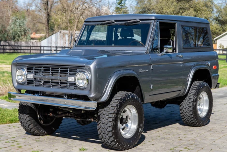 1966 Ford Bronco U13/U14/U15 1966-1977 sold for $101,500