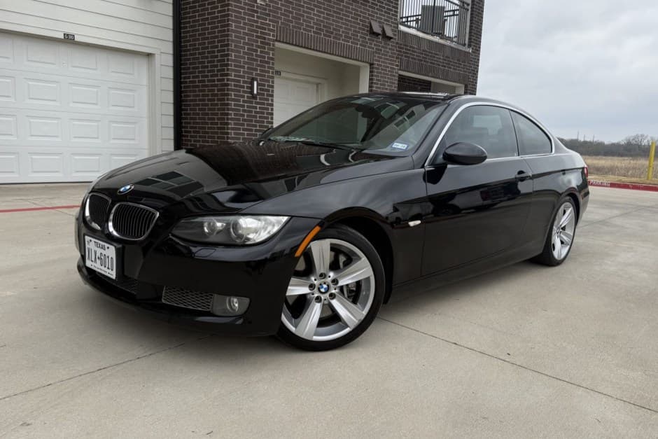 2007 BMW E92/E93 3-Series Coupe & Convertible sold for $4,100