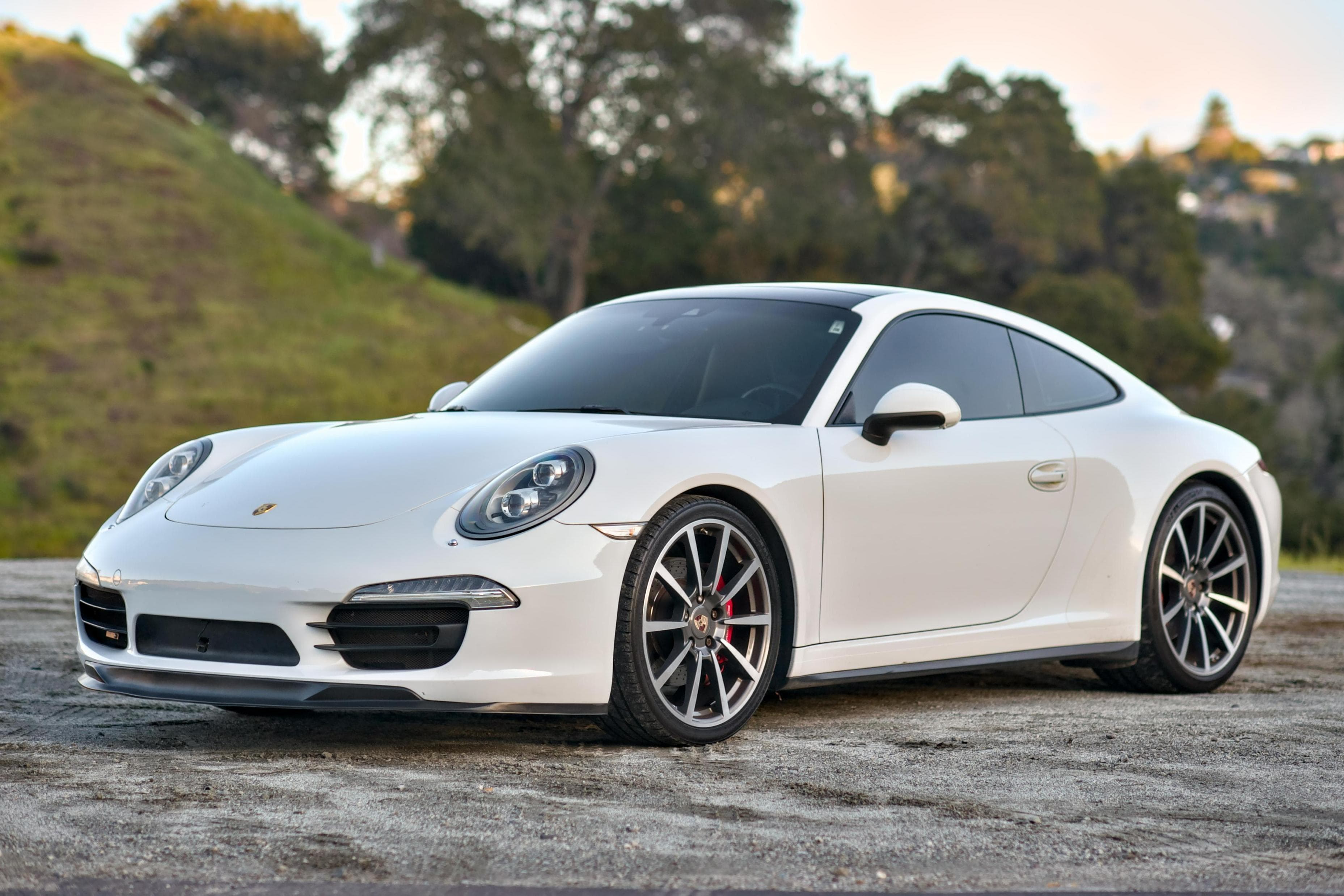 2014 Porsche 991 911 sold for $57,491