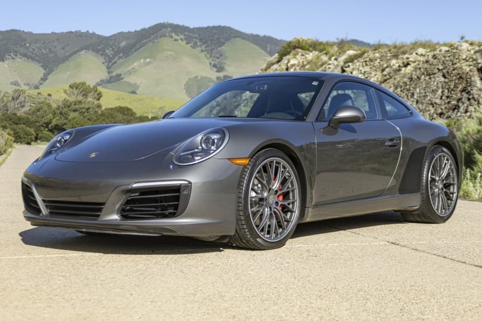 2017 Porsche 991 911 Carrera S sold for $77,500