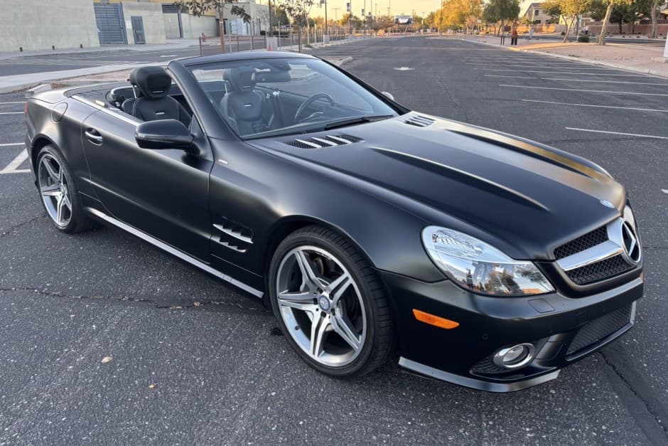 2011 Mercedes-Benz R230 SL sold for $25,255