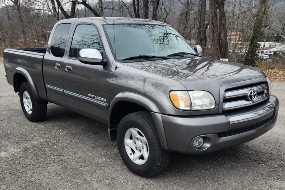 2004 Toyota Tundra (XK30/XK40 2000-2006) sold for $18,147