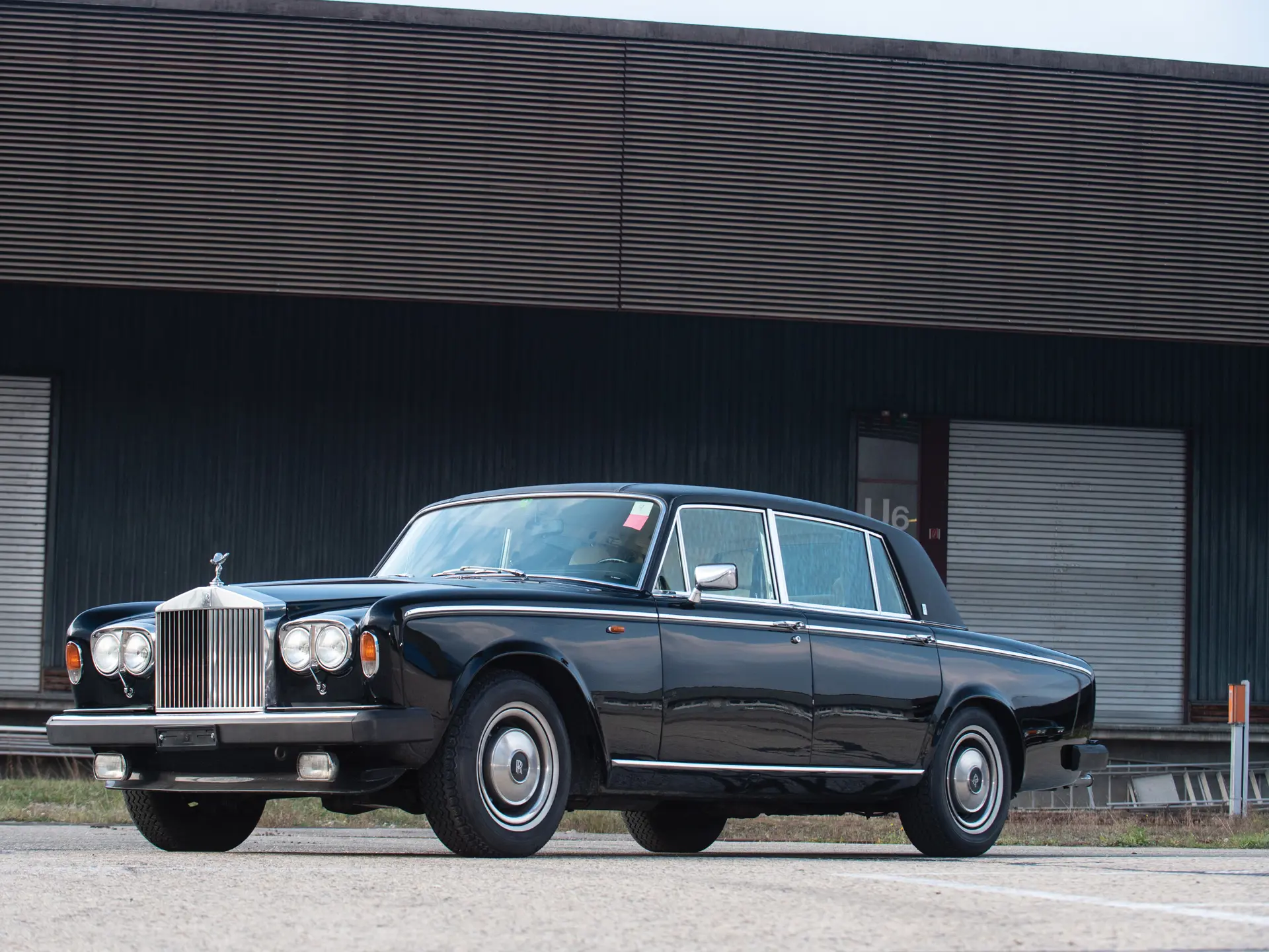 1979 Rolls-Royce Silver Wraith II sold for €22,425