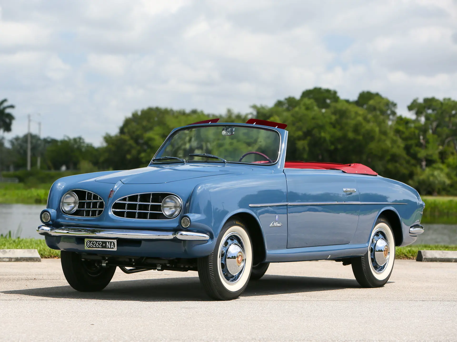 1953 Fiat 1100 Cabriolet sold for $158,000