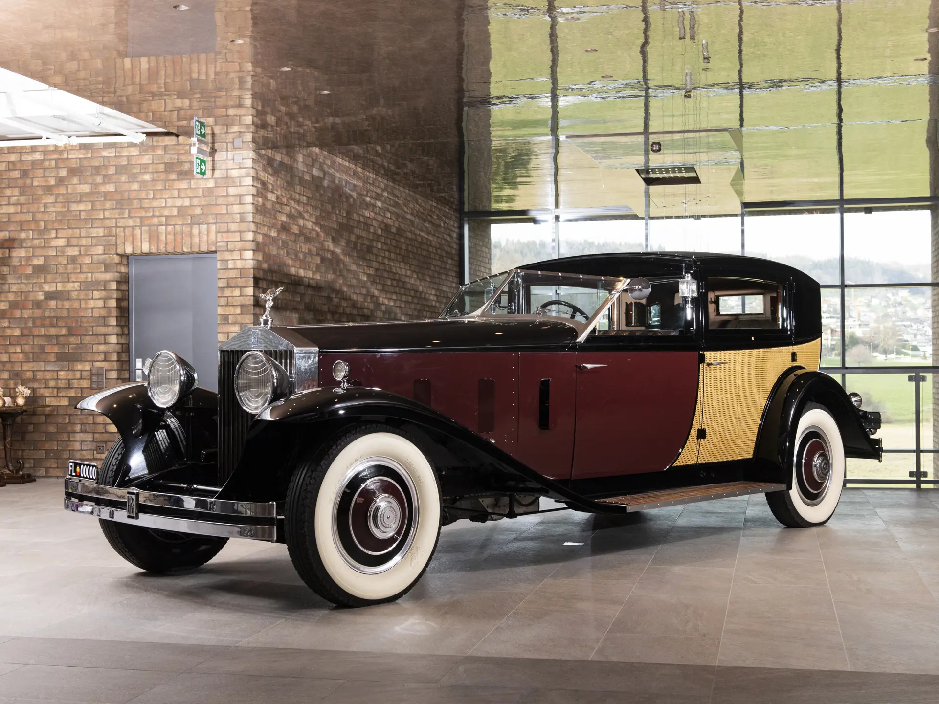 1933 Rolls-Royce Phantom II Special Brougham sold for $1,580,000