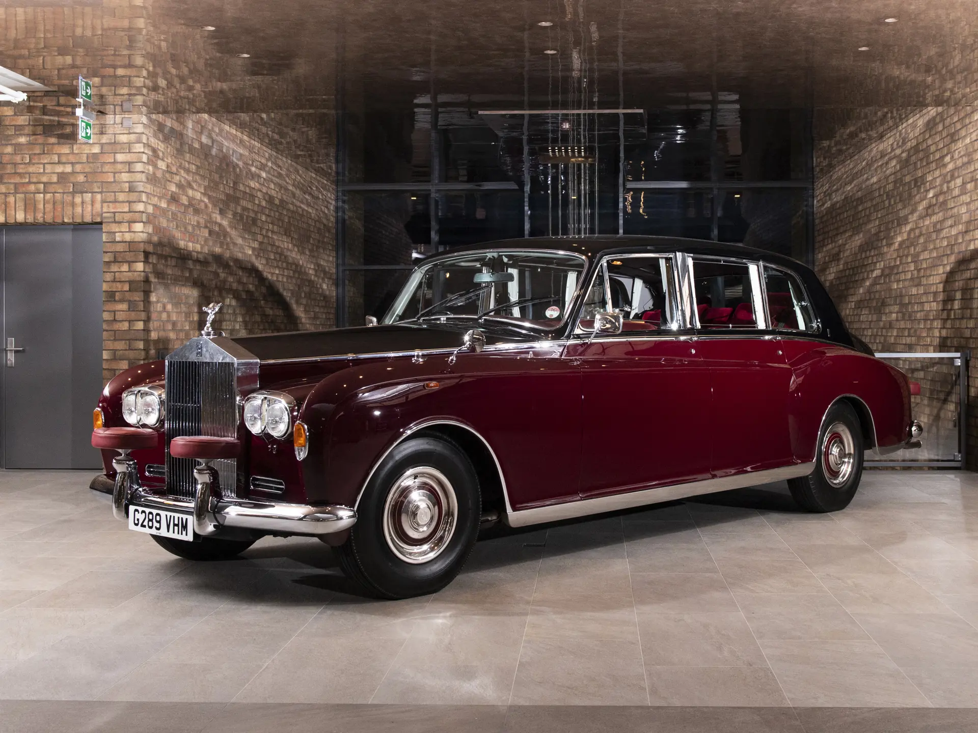 1990 Rolls-Royce Phantom VI Special Limousine sold for $511,250