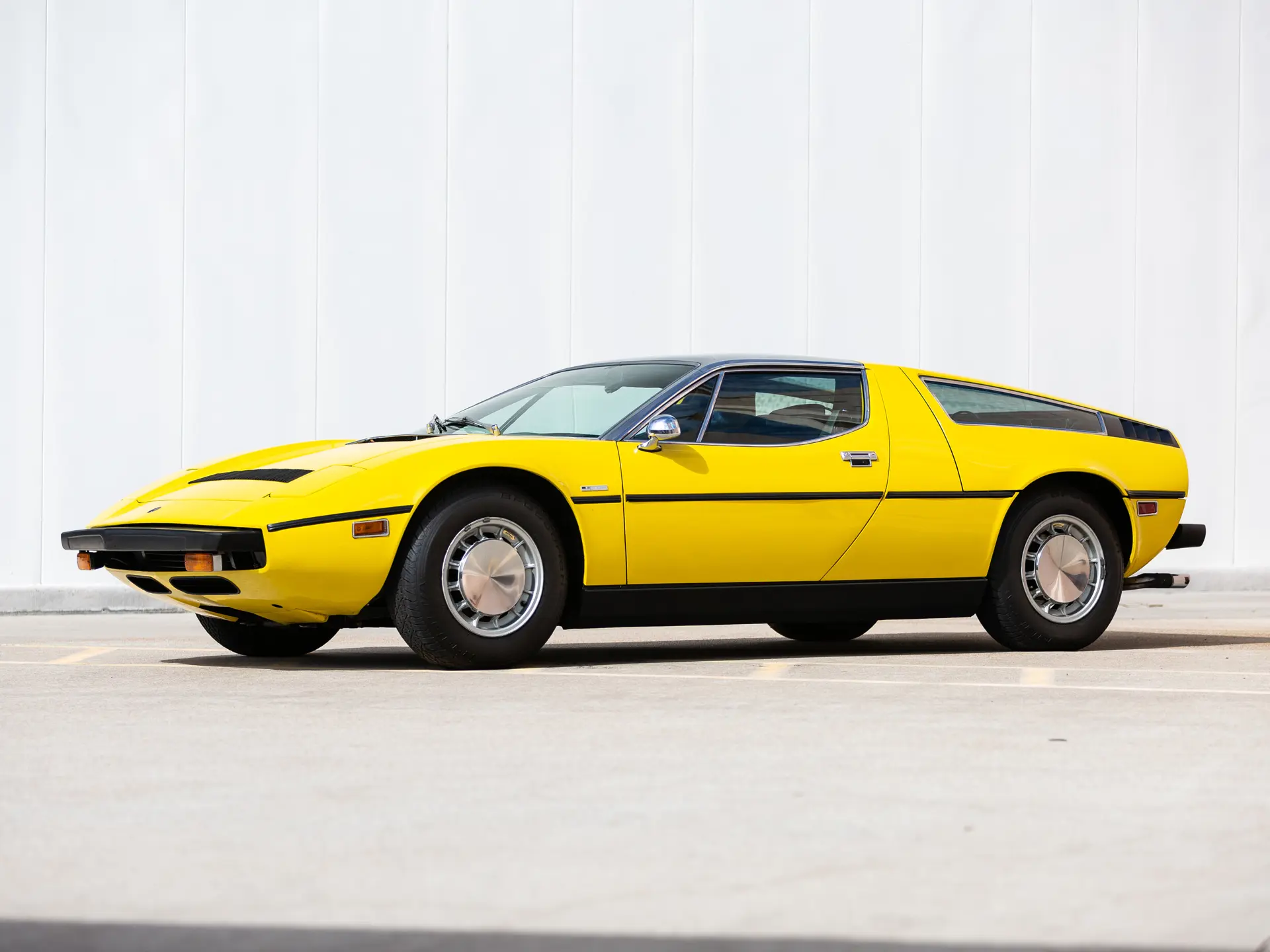 1975 Maserati Bora 4.9 sold for $198,000