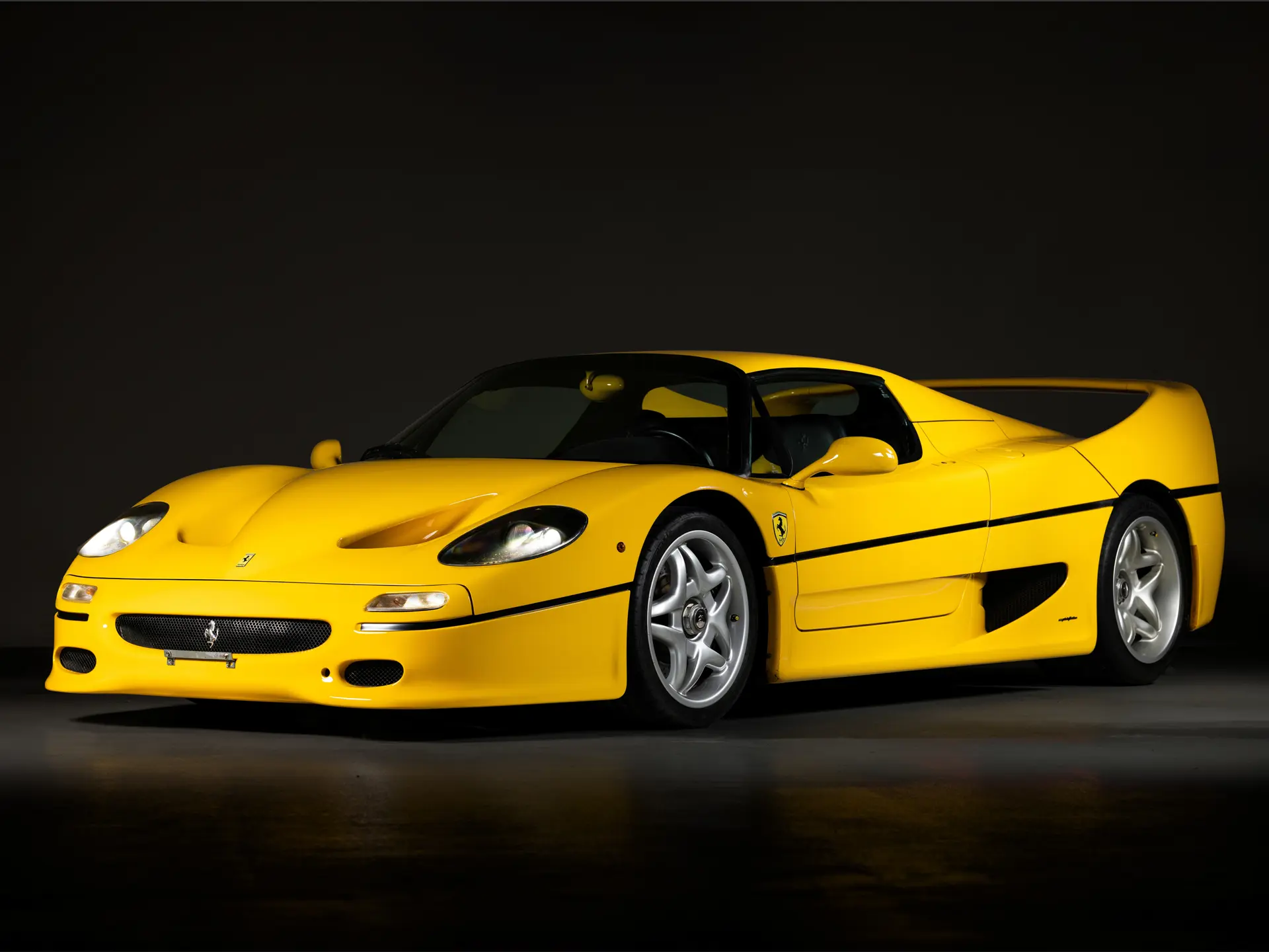 1997 Ferrari F50 sold for $0
