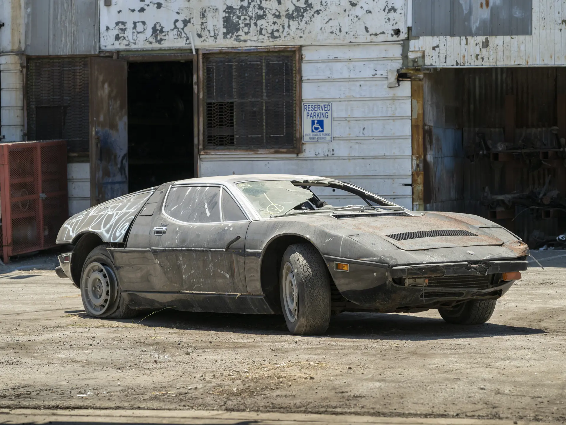 1977 Maserati Bora 4.9 sold for $25,200