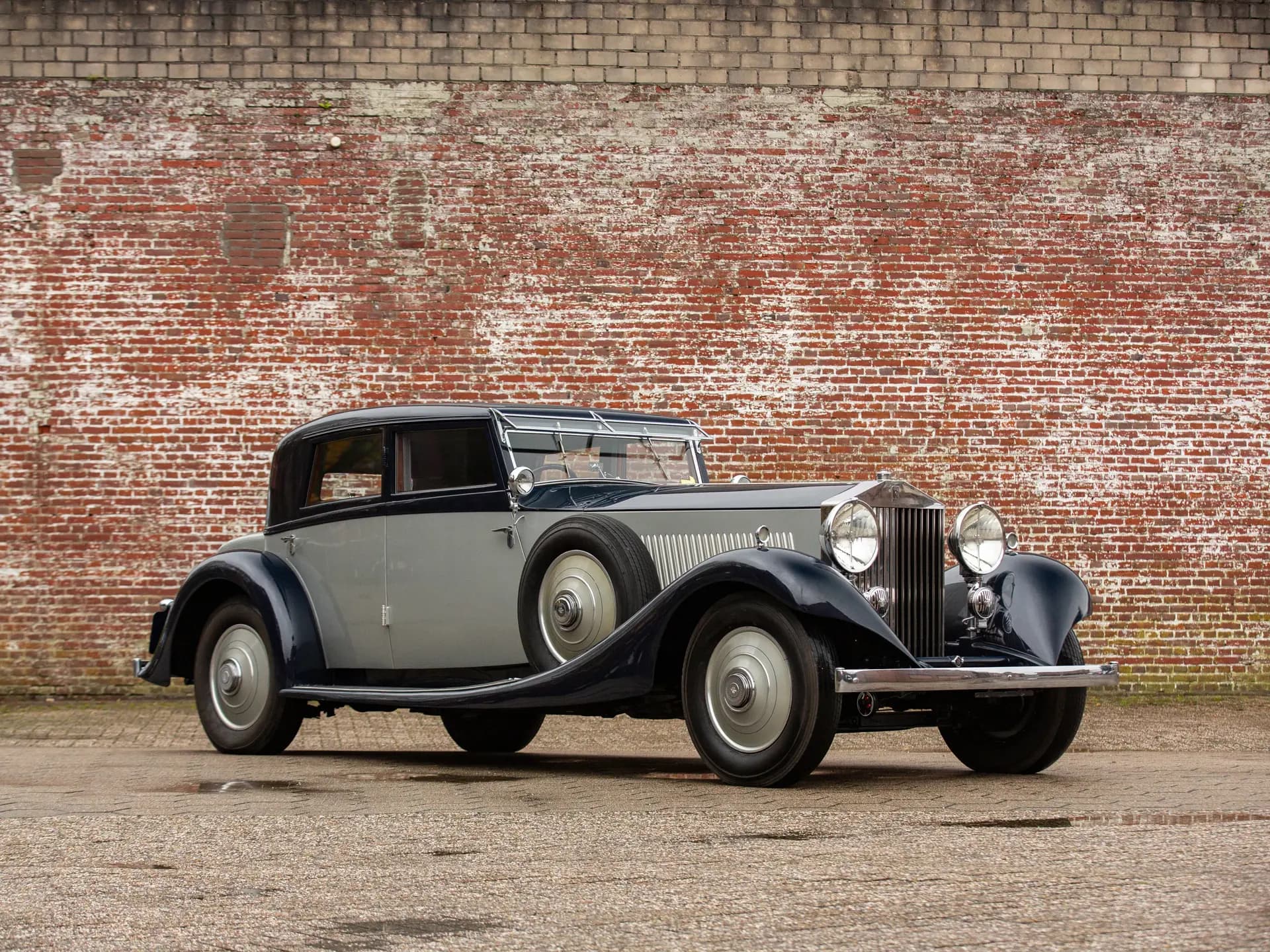 1933 Rolls-Royce Phantom II Continental Berline sold for €126,500