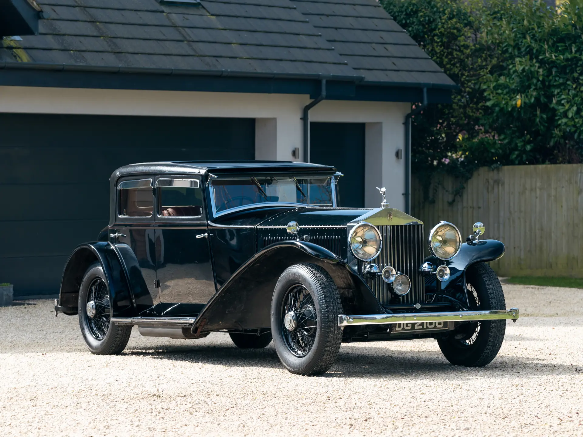 1931 Rolls-Royce Phantom II Continental Saloon sold for £117,300