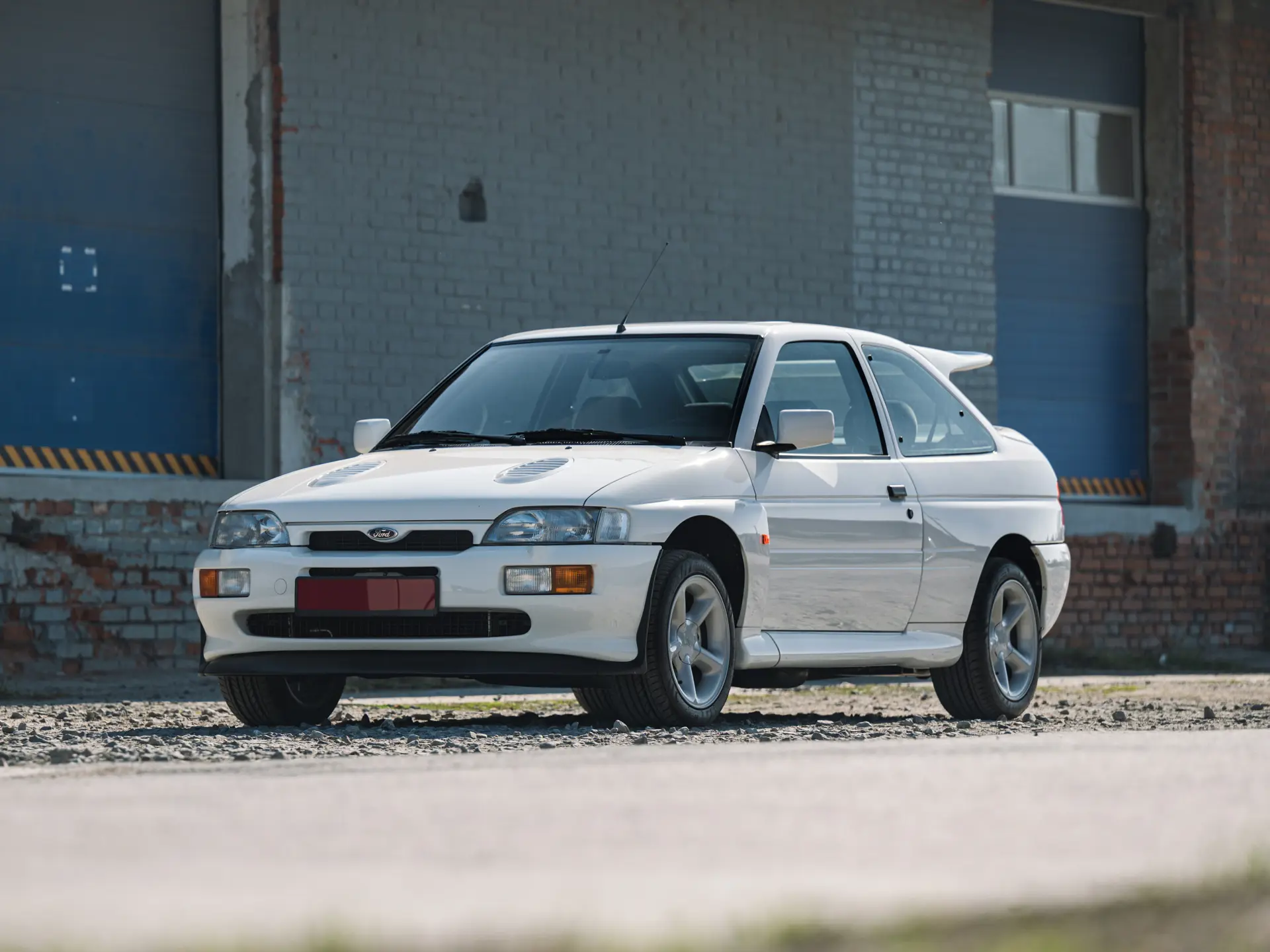 1993 Ford Escort RS Cosworth 'Big Turbo' sold for $77,000