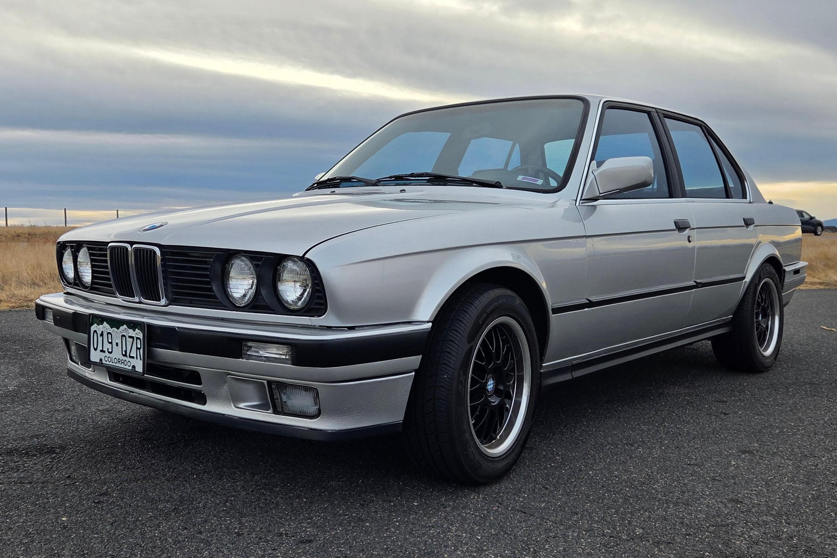 1991 BMW 3 Series sold for $6,718