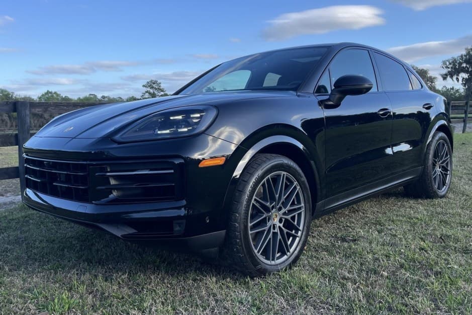 2024 Porsche 9Y0/9Y3 Cayenne (2019-) sold for $51,100