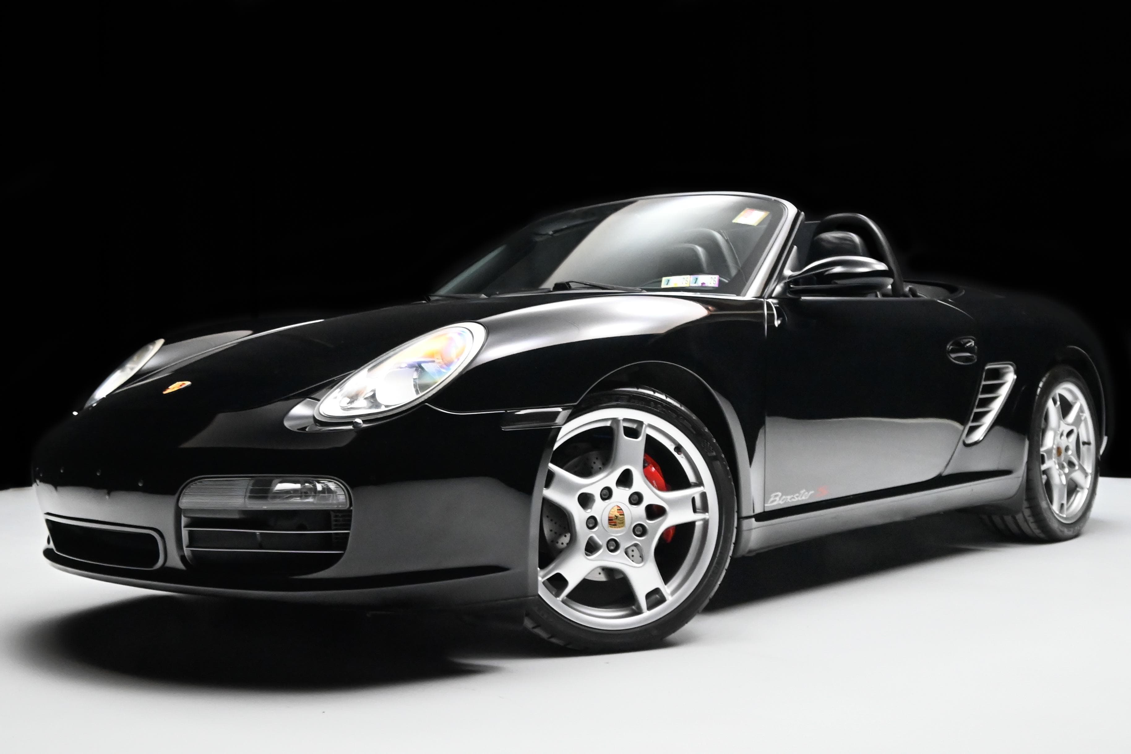 2005 Porsche 987 Boxster sold for $32,250