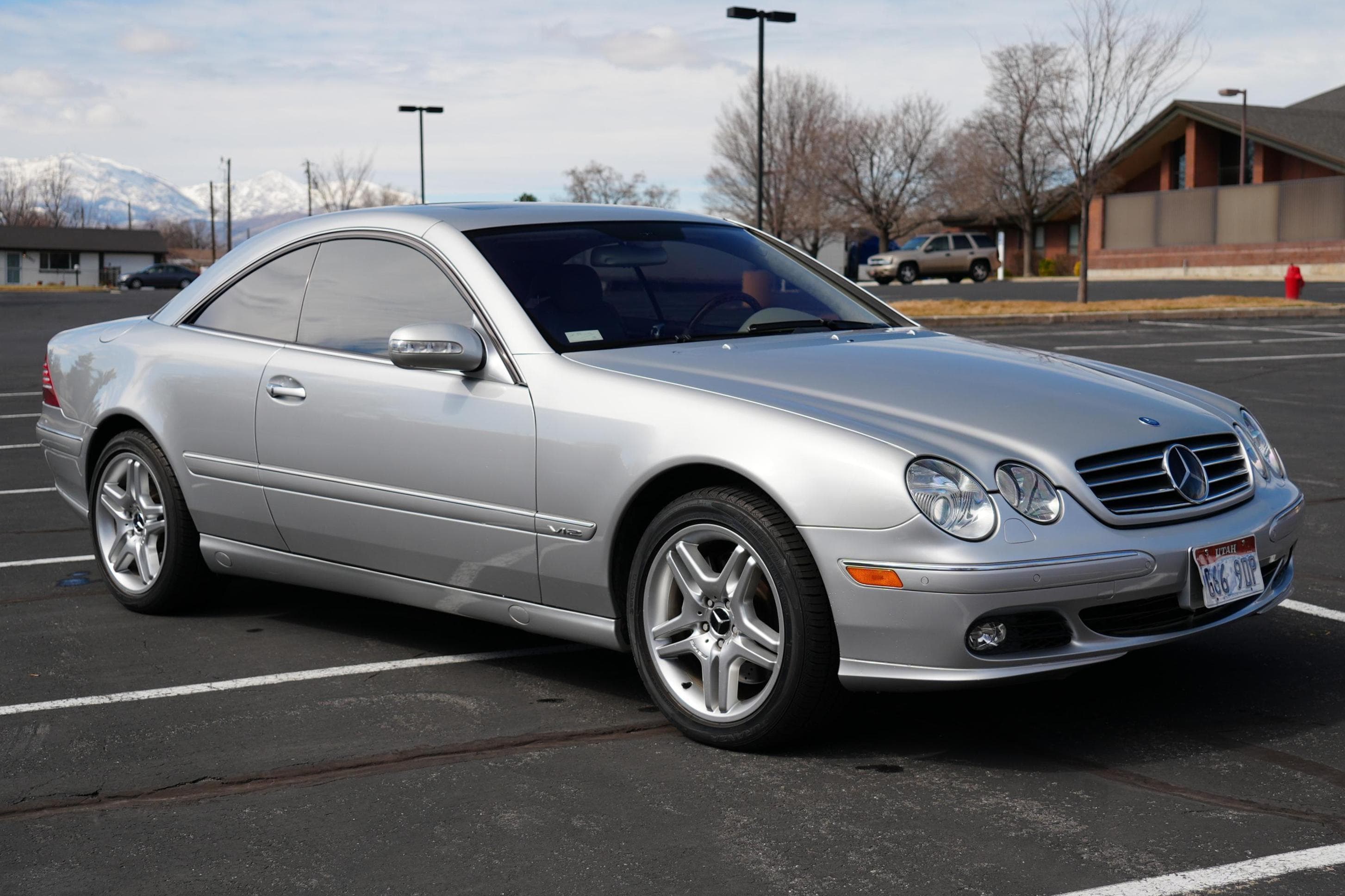 2003 Mercedes-Benz CL-Class sold for $11,500