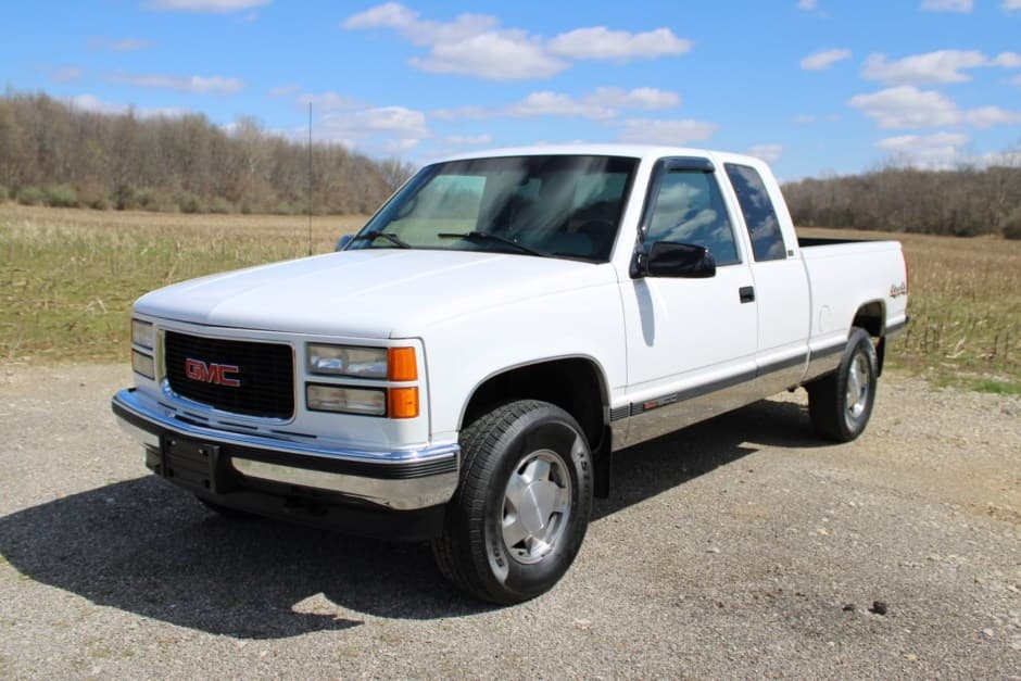 1996 GMC Sierra (GMT400 1988-2002) sold for $14,252