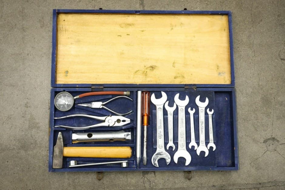 0 Alfa Romeo 102-Series 2000 sold for $1,800