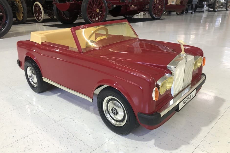 1984 Rolls-Royce Corniche sold for $3,500