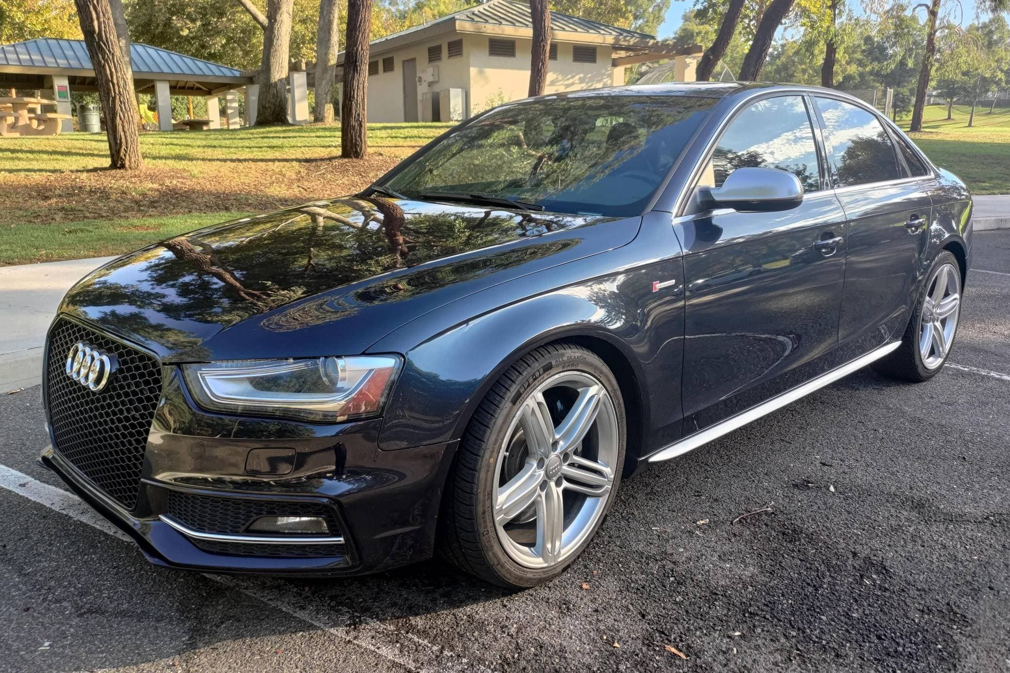 2013 Audi B8 S4 sold for $8,000