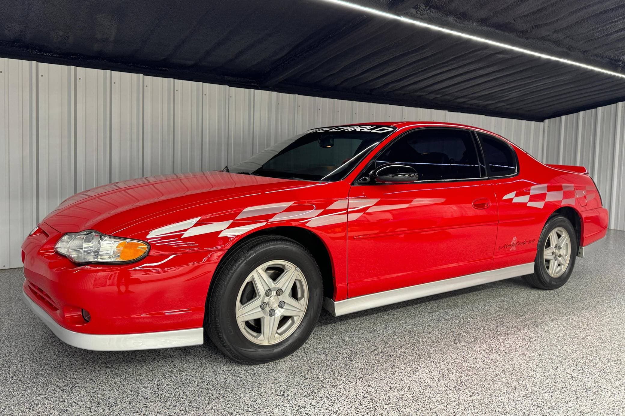 2000 Chevrolet Monte Carlo sold for $5,999