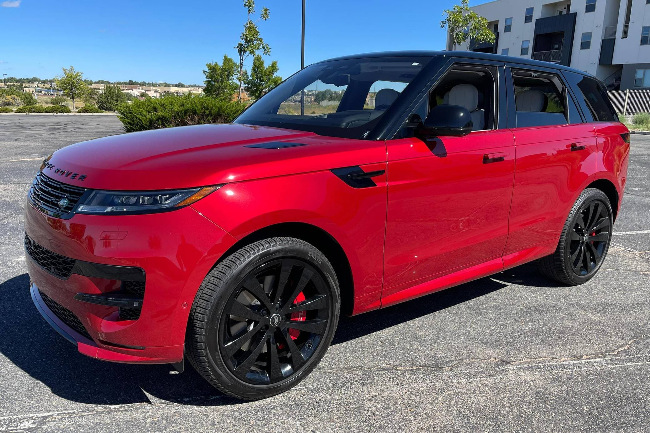 2023 Land Rover Range Rover Sport sold for $90,000