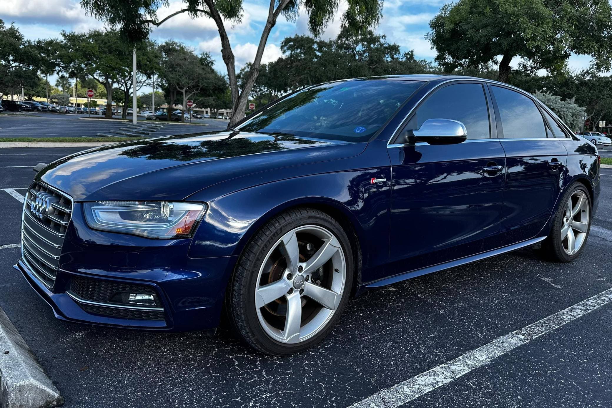 2013 Audi B8 S4 sold for $21,750