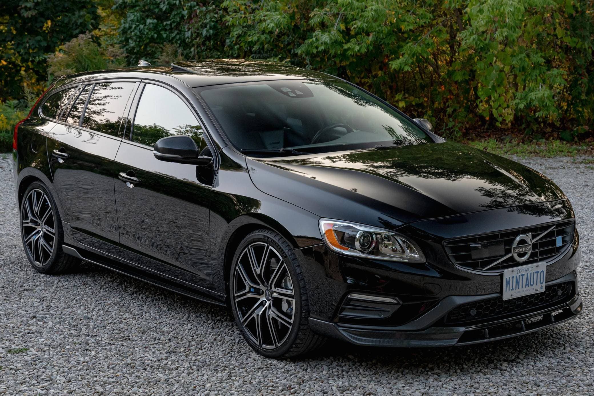 2018 Volvo V60 sold for $25,000