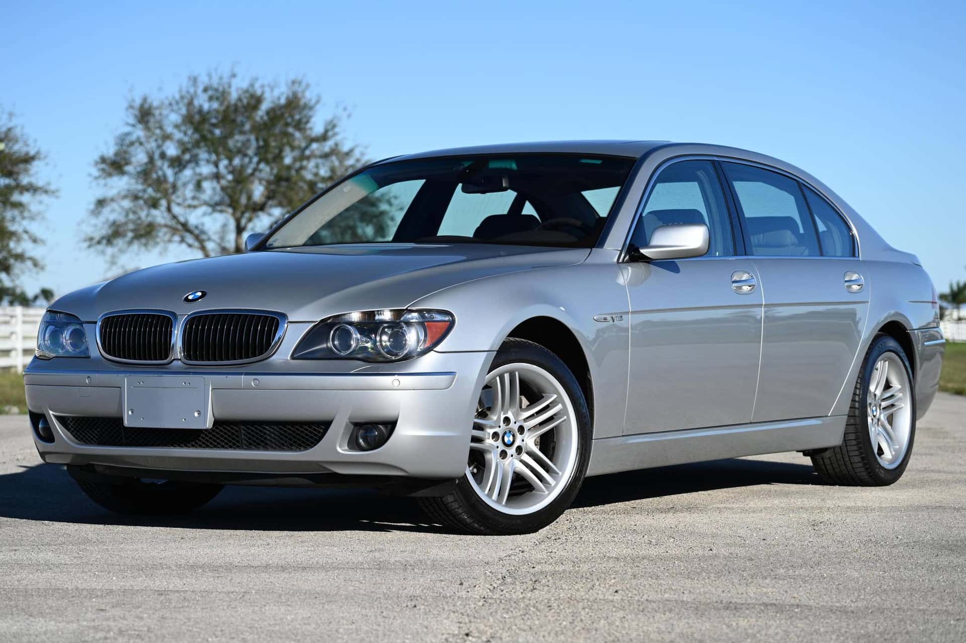2008 BMW 7 Series sold for $11,700