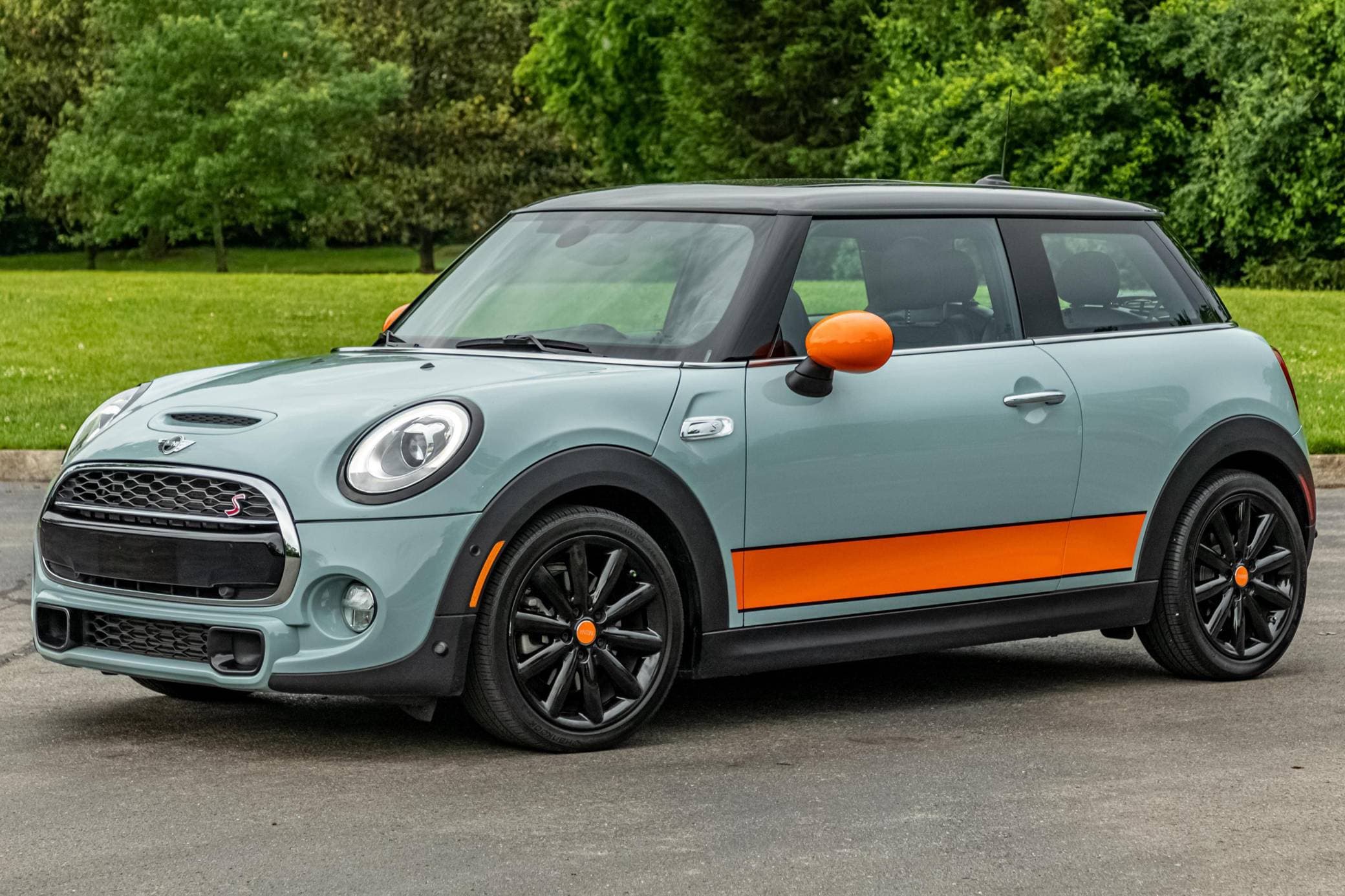 2018 MINI Cooper sold for $19,899