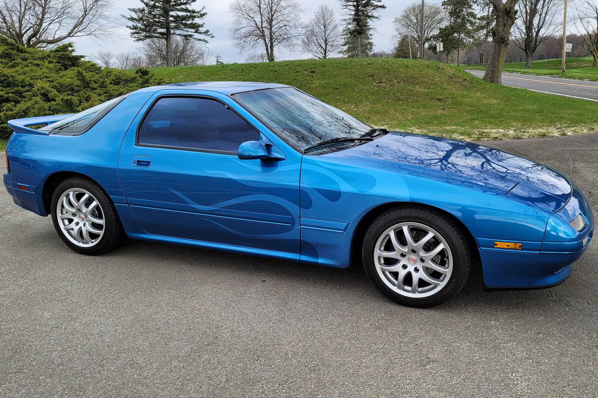 1990 Mazda FC RX-7 sold for $6,600