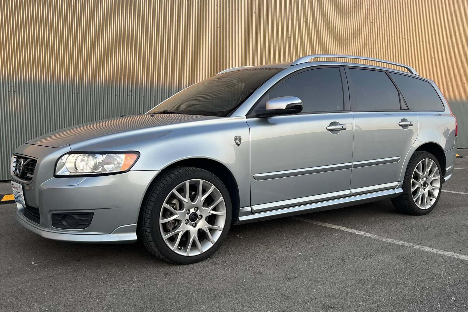 2010 Volvo V50 sold for $14,150