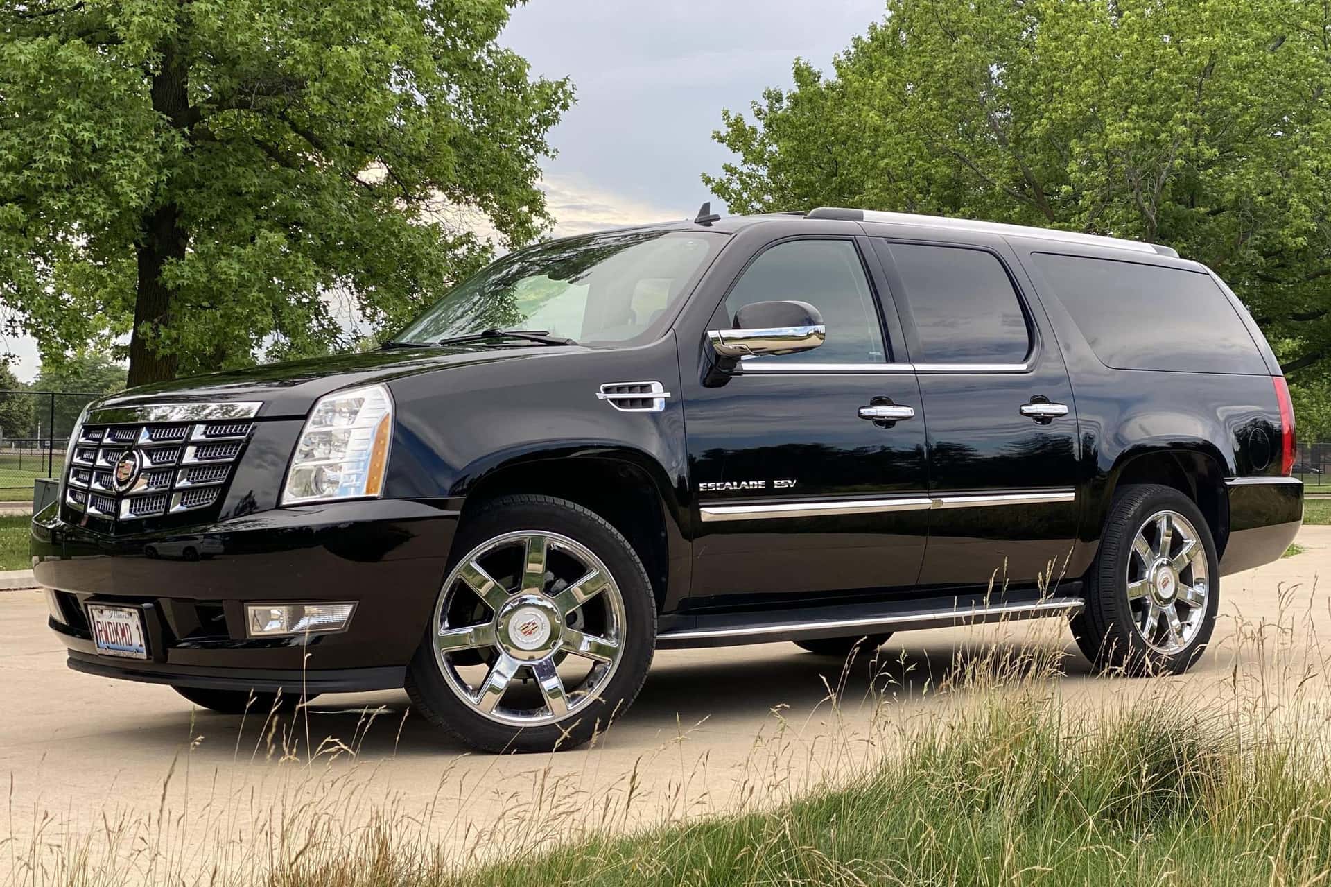 2013 Cadillac Escalade sold for $24,750