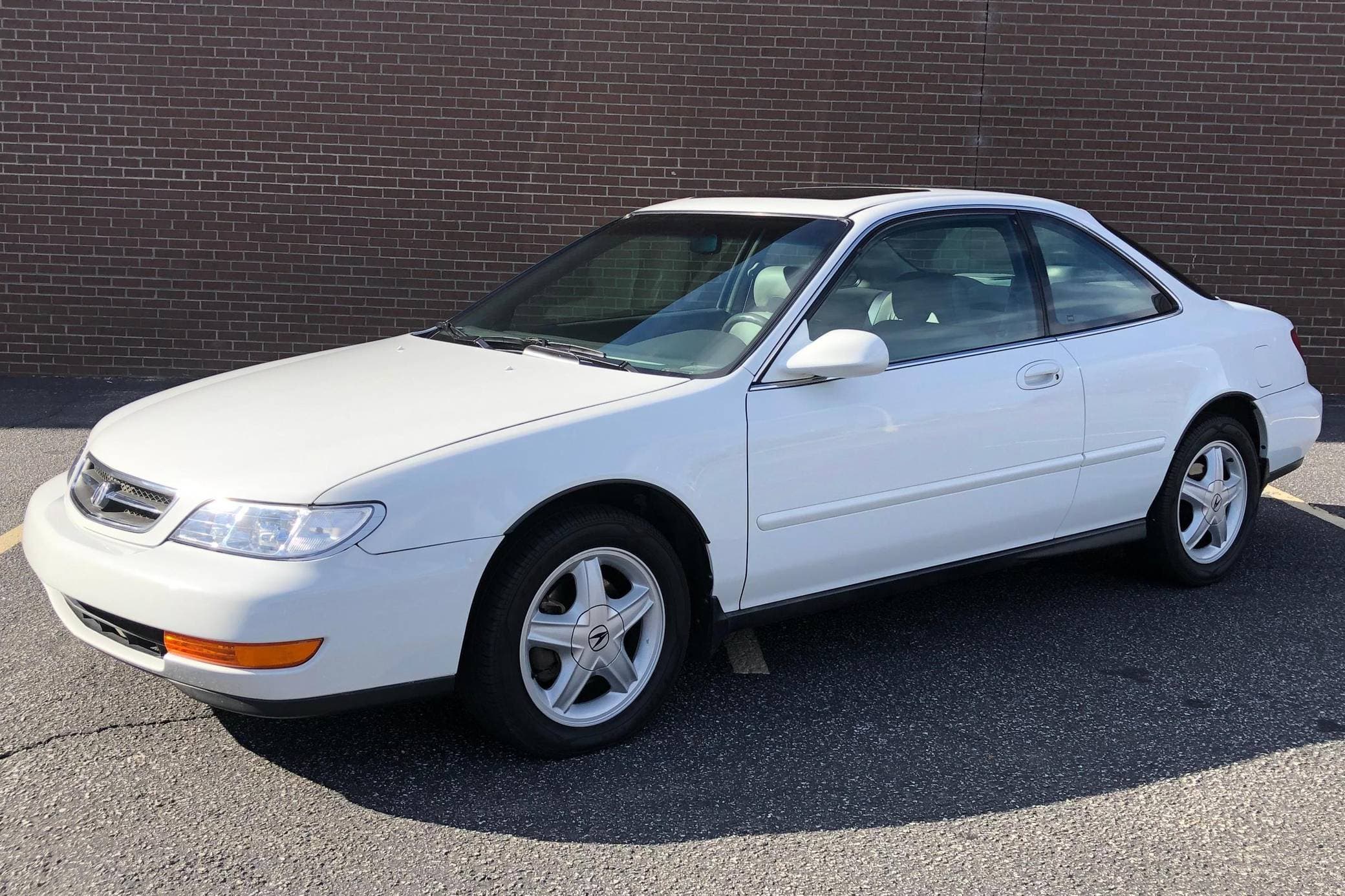 1997 Acura CL sold for $6,100