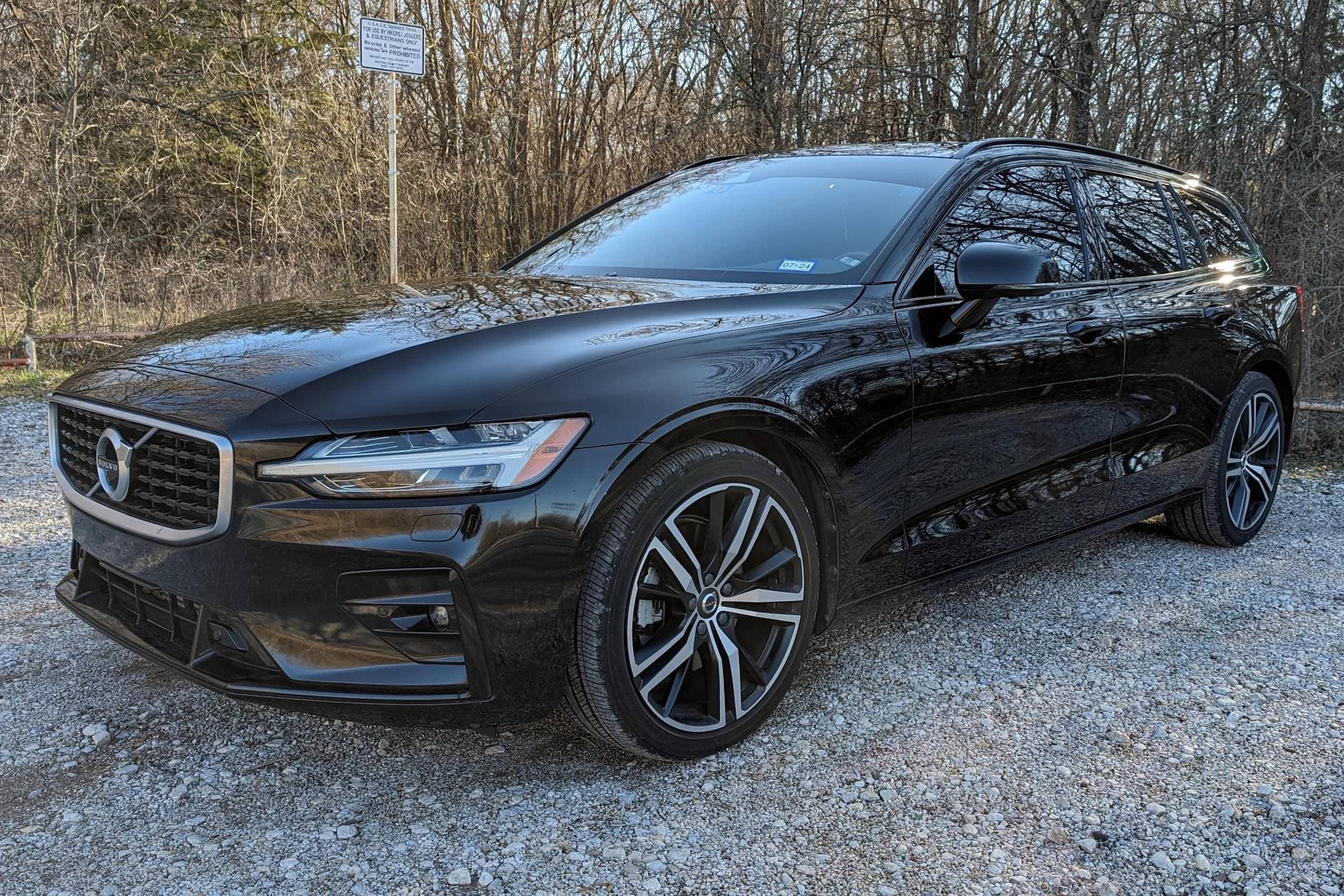 2020 Volvo V60 sold for $28,250