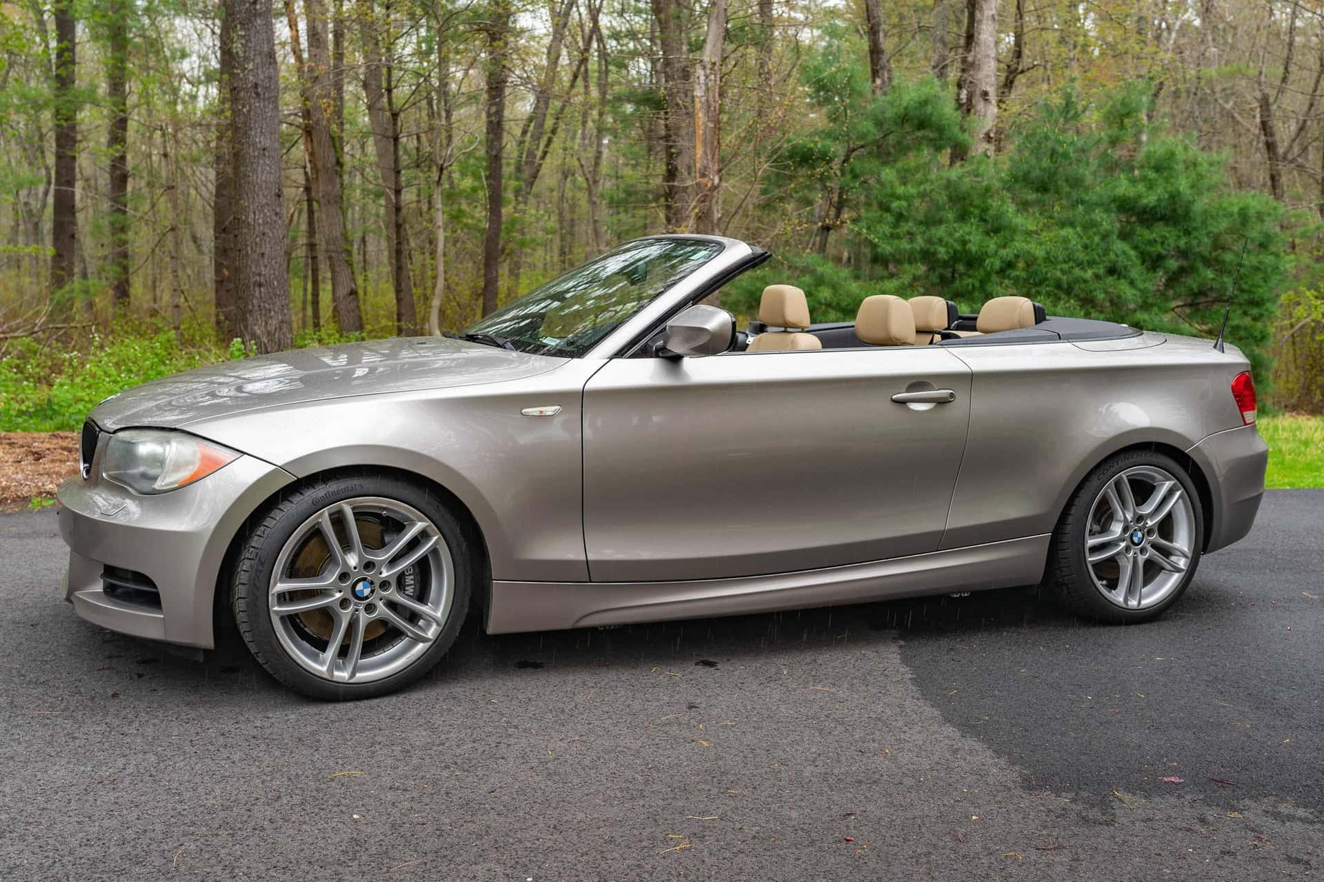2010 BMW 1 Series sold for $13,600