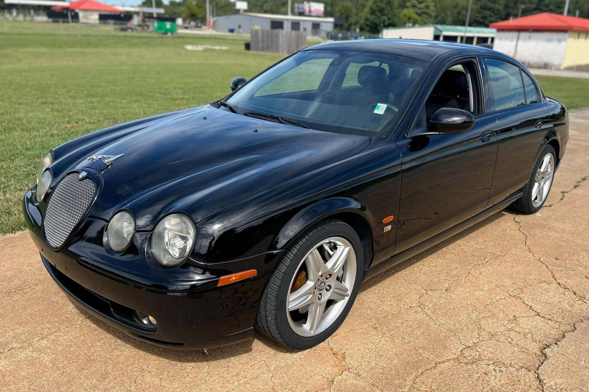 2003 Jaguar S-Type sold for $5,100