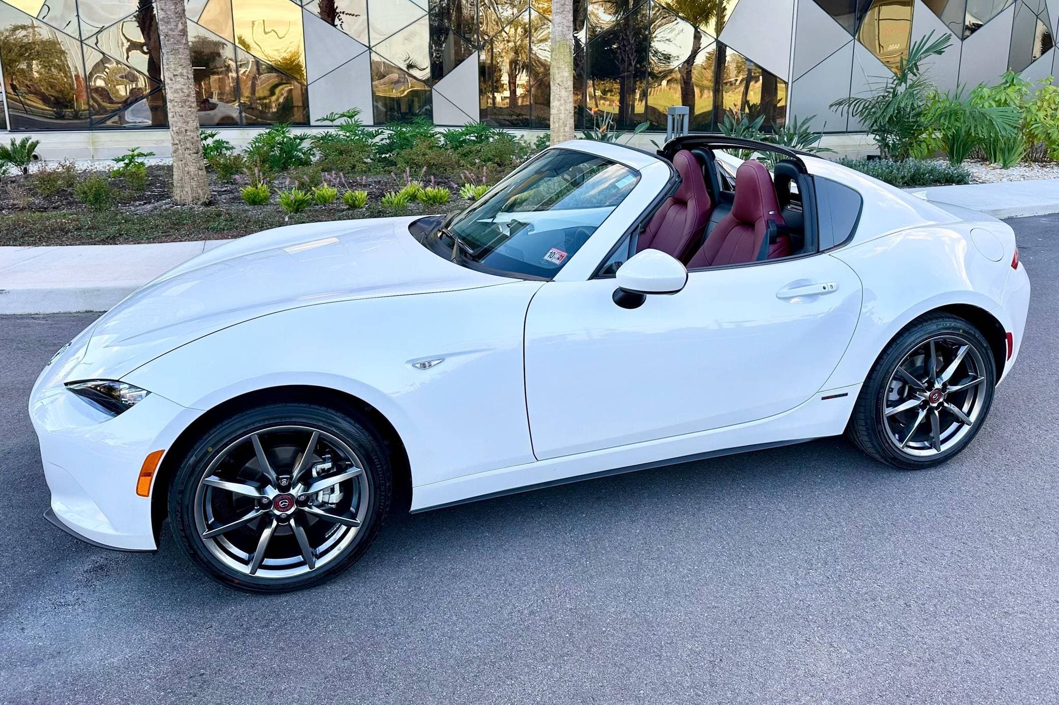 2020 Mazda ND Miata sold for $27,750