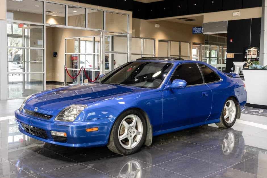 2001 Honda Prelude sold for $14,750