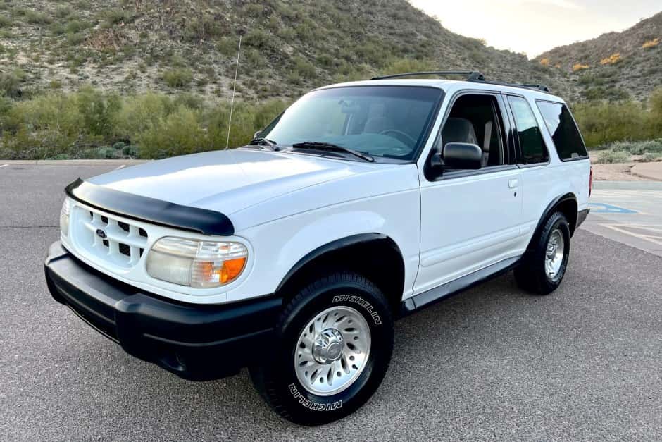 2000 Ford Explorer sold for $6,500