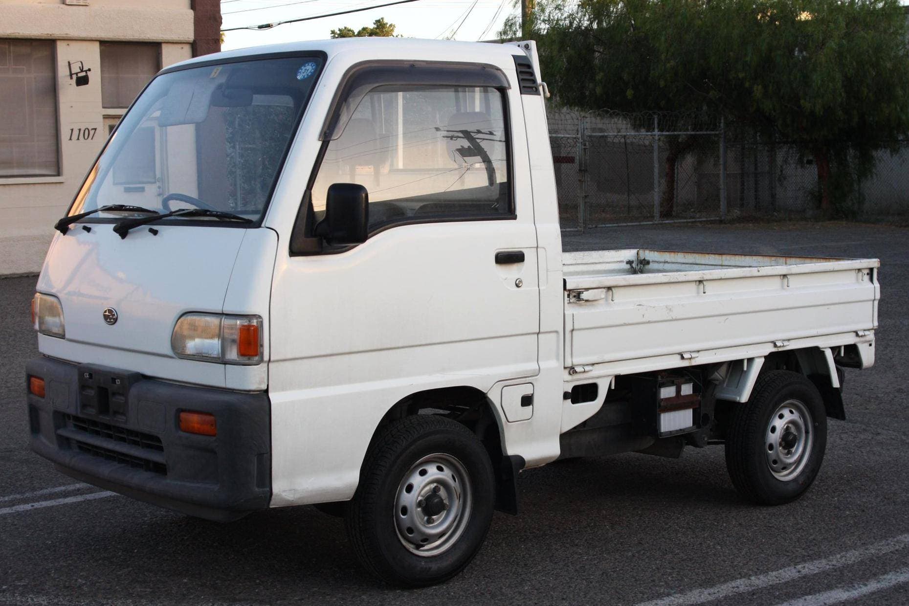 1994 Subaru Sambar sold for $4,300