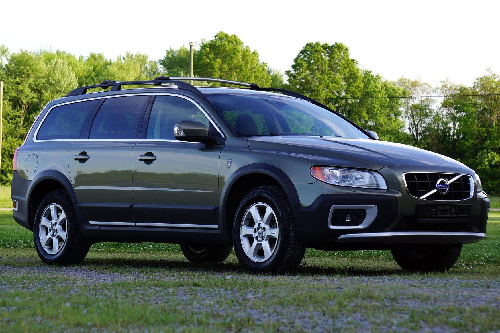 2012 Volvo XC70 sold for $16,000