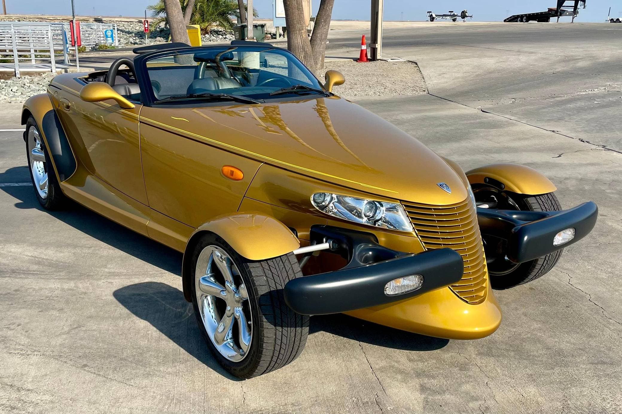 2002 Chrysler Prowler sold for $26,250