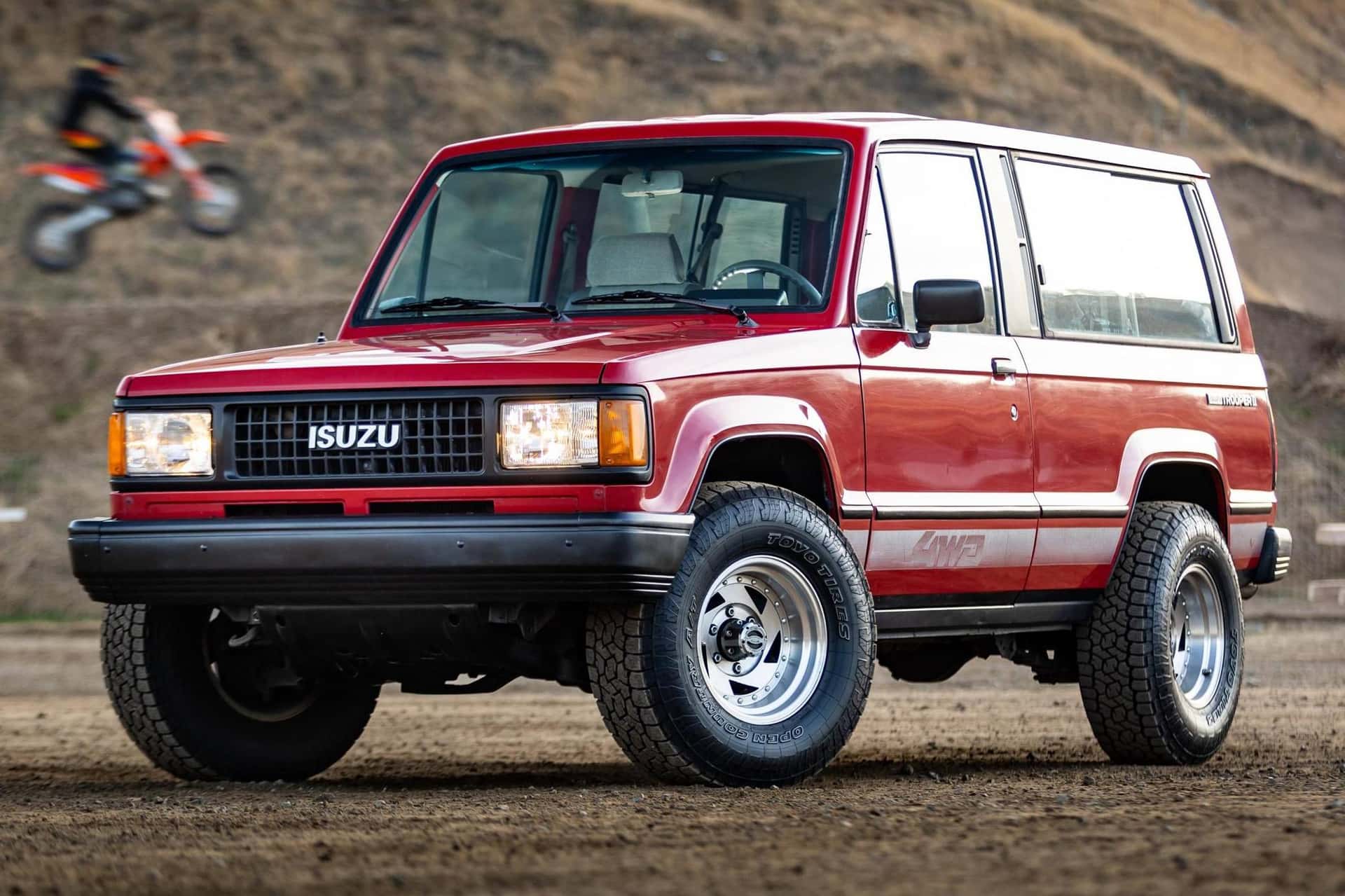 1988 Isuzu Trooper sold for $8,500